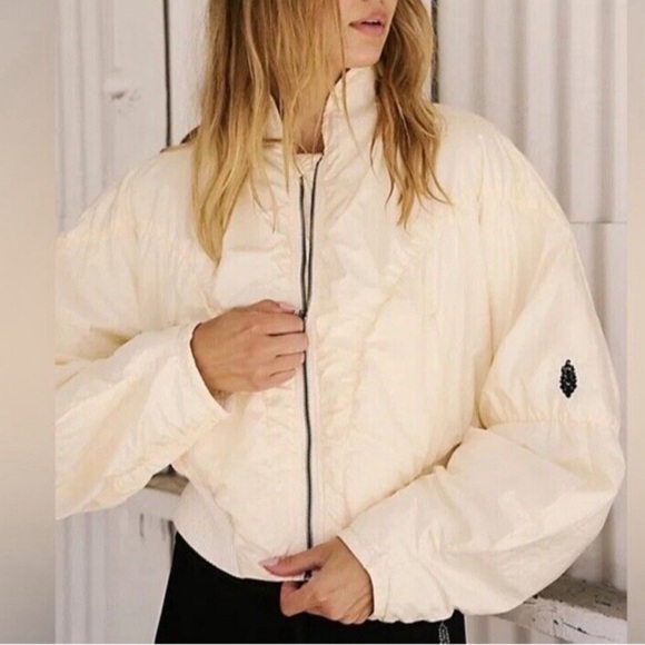 Free People movement puffer - Picture 5 of 6